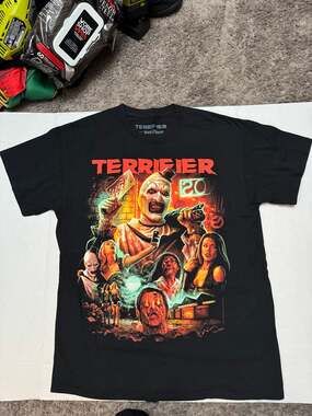 Terror Threads Terrifier Art The Clown 'Man Of The Hour' Graphic T-Shirt